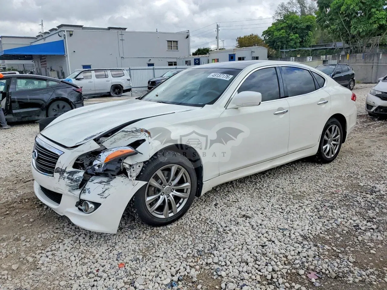 Infiniti M37 3.7L 6 2013