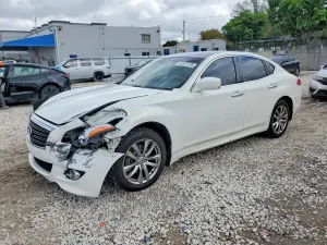 Infiniti M37 3.7L 6 2013