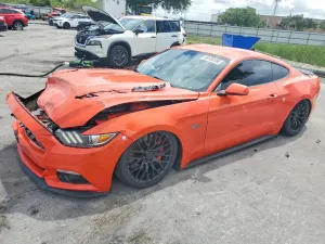 Ford Mustang 5.0L 8 2015