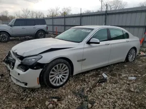 BMW 7 Series 4.4L 8 2012