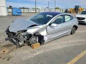 Tesla Model 3 2018