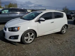 Chevrolet Aveo (Sonic) 1.4L 4 2015