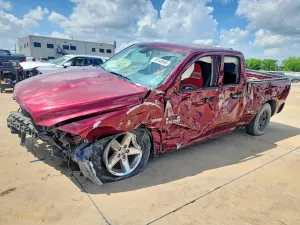 RAM 1500 5.7L 8 2018