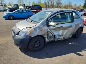 Toyota Yaris 1.5L 4 2011