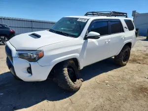 Toyota 4Runner 4.0L 6 2018