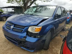 Dodge Grand Caravan (Caravan) SE 3.3L 6 2010