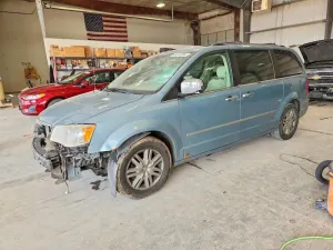 Chrysler Town & Country 4.0L 6 2010