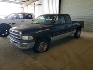 Dodge RAM 5.9L 8 2000