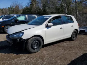 Volkswagen Golf 2.5L 5 2013