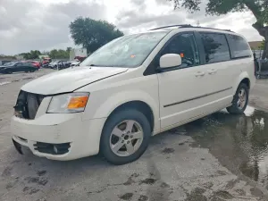Dodge Grand Caravan (Caravan) 3.8L 6 2010