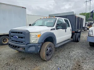 Ford F-450 6.8L 10 2015