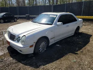 Mercedes-Benz E 3.2L 6 2000
