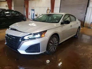 Nissan Altima 2.5L 4 2024