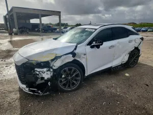 Lexus RX 2.4L 4 2025
