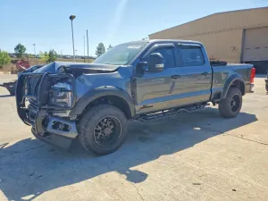 Ford F-250 7.3L 8 2026