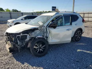 Nissan Rogue 2.5L 4 2020