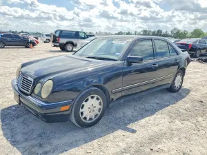 Mercedes-Benz E 3.2L 6 1999