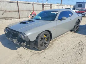 Dodge Challenger 6.4L 8 2017