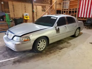 Lincoln Town Car 4.6L 8 2007