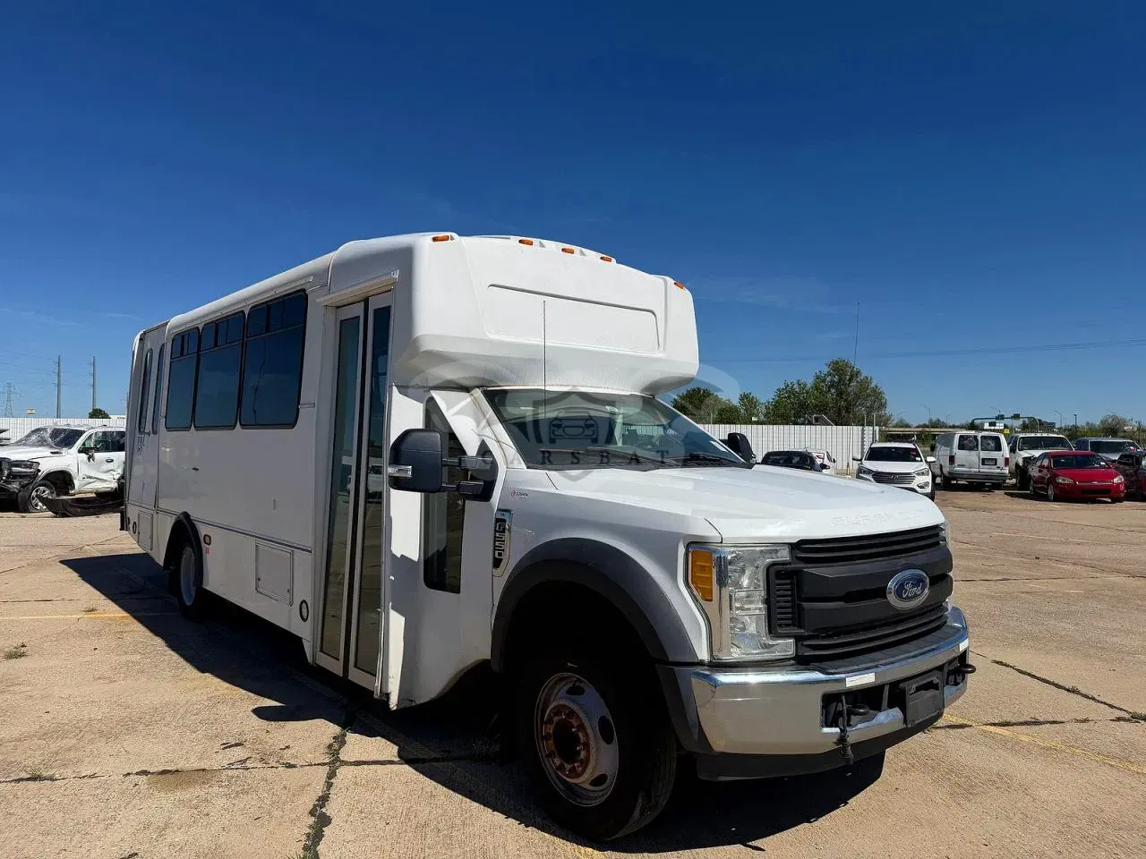 Ford F550 6.7L 8 2017