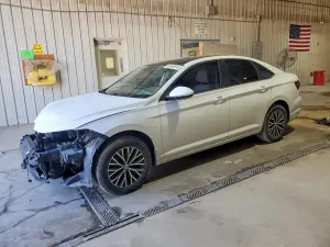 Volkswagen Jetta 1.4L 4 2021