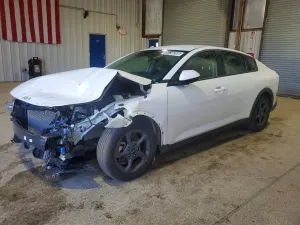 Kia K4 2.0L 4 2025