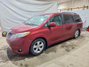 Toyota Sienna 3.5L 6 2011