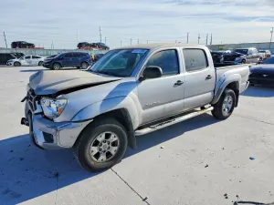 Toyota Tacoma 2.7L 4 2015