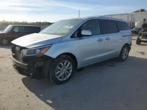 Kia Sedona 3.3L 6 2021