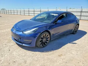 Tesla Model 3 2022