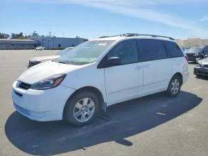 Toyota Sienna 3.3L 6 2005