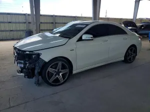 Mercedes-Benz CLA 2.0L 4 2016