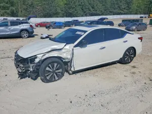 Nissan Altima 2.5L 4 2019