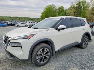 Nissan Rogue 2.5L 4 2021