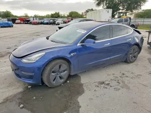 Tesla Model 3 2018