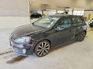 Volkswagen Golf 2.0L 4 2013