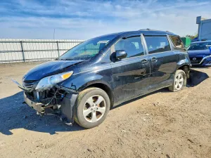Toyota Sienna 3.5L 6 2014