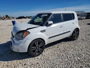 Kia Soul 2.0L 4 2011