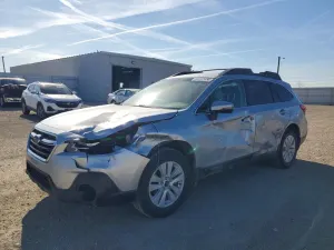 Subaru Outback 2.5L 4 2019