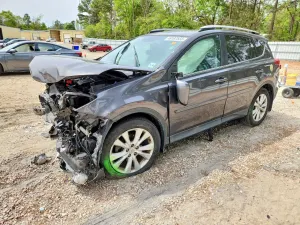 Toyota Rav4 2.5L 4 2015