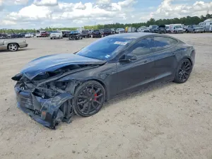 Tesla Model S 2017