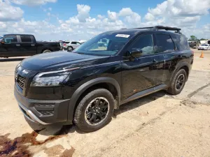 Nissan Pathfinder 3.5L 6 2025