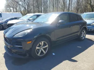 Porsche Macan 2.0L 4 2020
