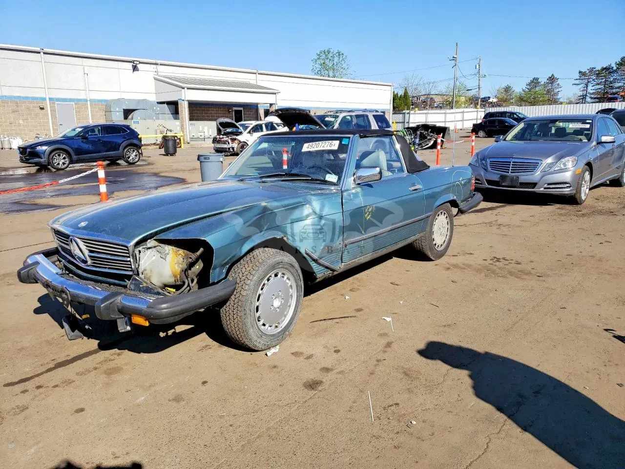 Mercedes-Benz 560 5.6L 8 1987