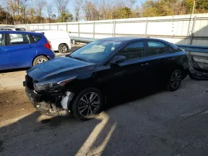 Kia Cerato / Forte / K3 LX 2.0L 4 2023