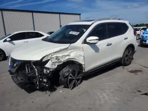 Nissan Rogue 2.5L 4 2017