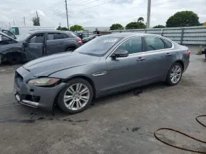 Jaguar XF 3.0L 6 2016