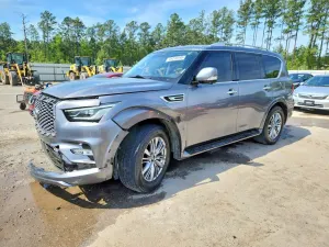 Infiniti QX80 5.6L 8 2020
