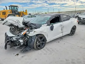Nissan Sentra 2.0L 4 2023