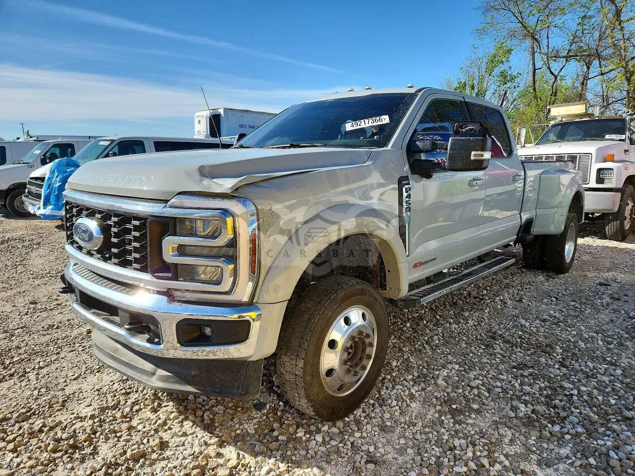 Ford F-450 6.7L 8 2025